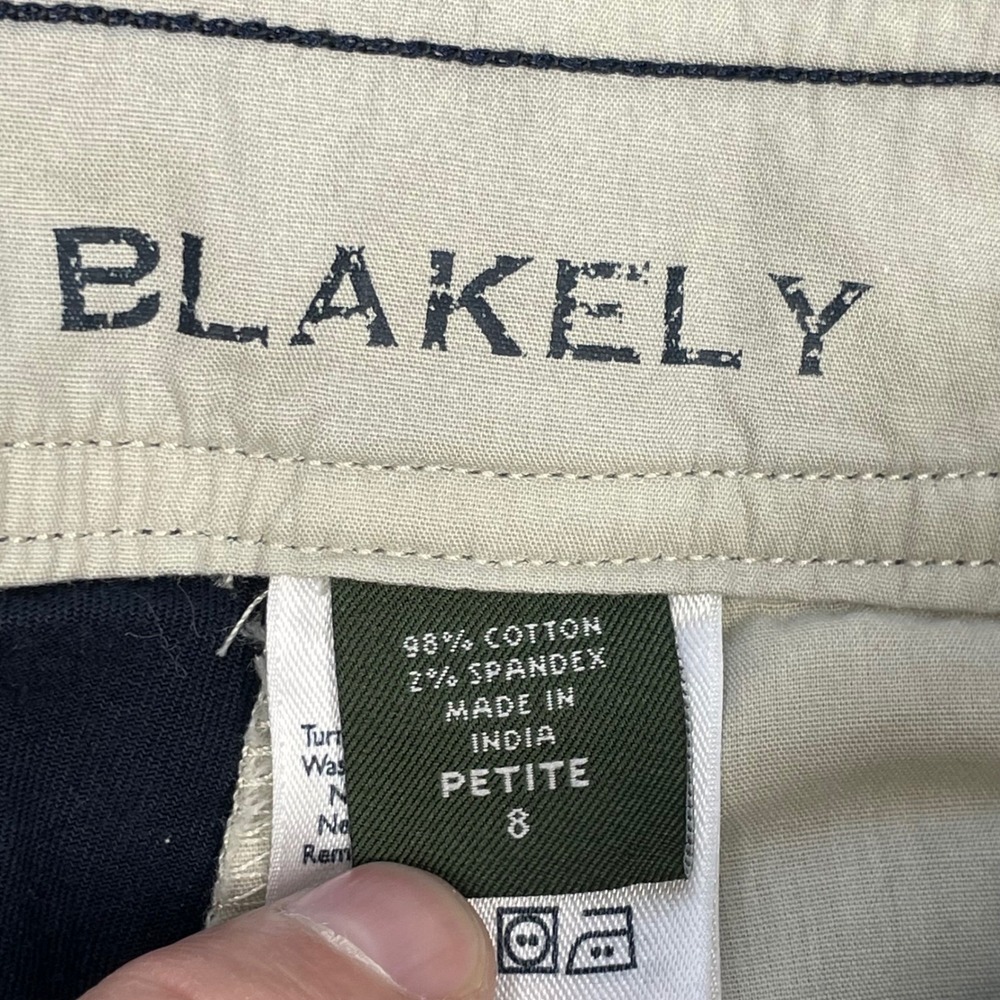 Eddie Bauer Navy Blue Blakely Chino Shorts Women Size 8 Petite - Picture 4 of 9